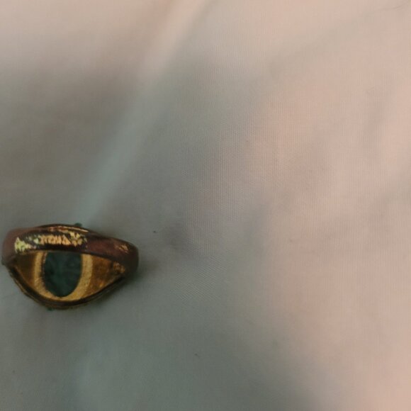 Goldtone filigree blue stone ring size 7 3/4 - Picture 3 of 3